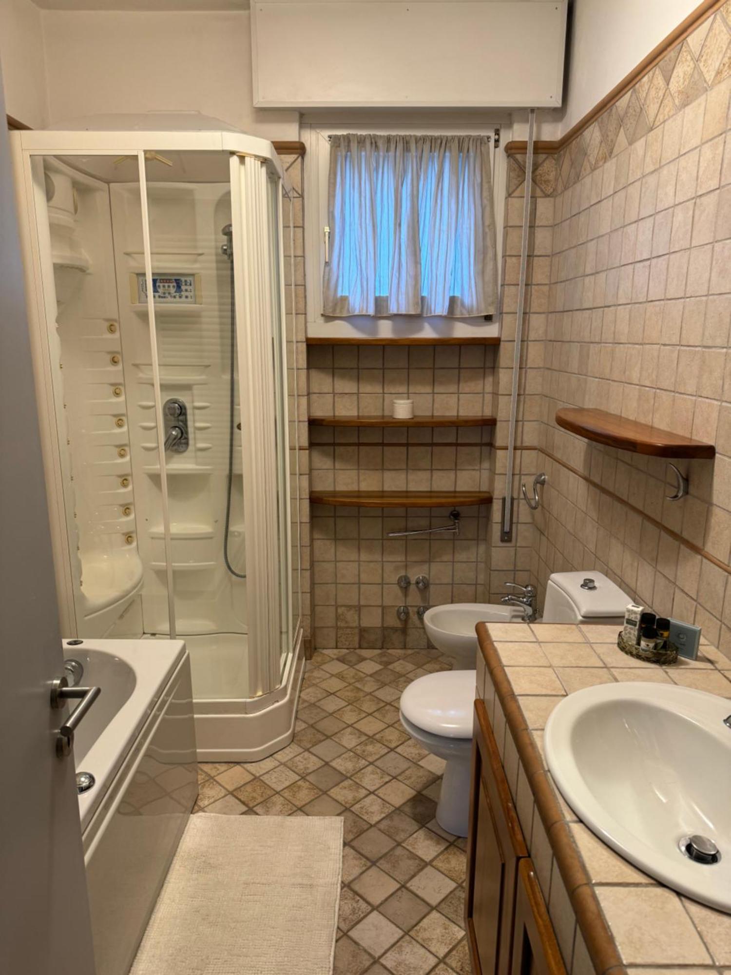 Oma Margareta Apartment Limone sul Garda Esterno foto