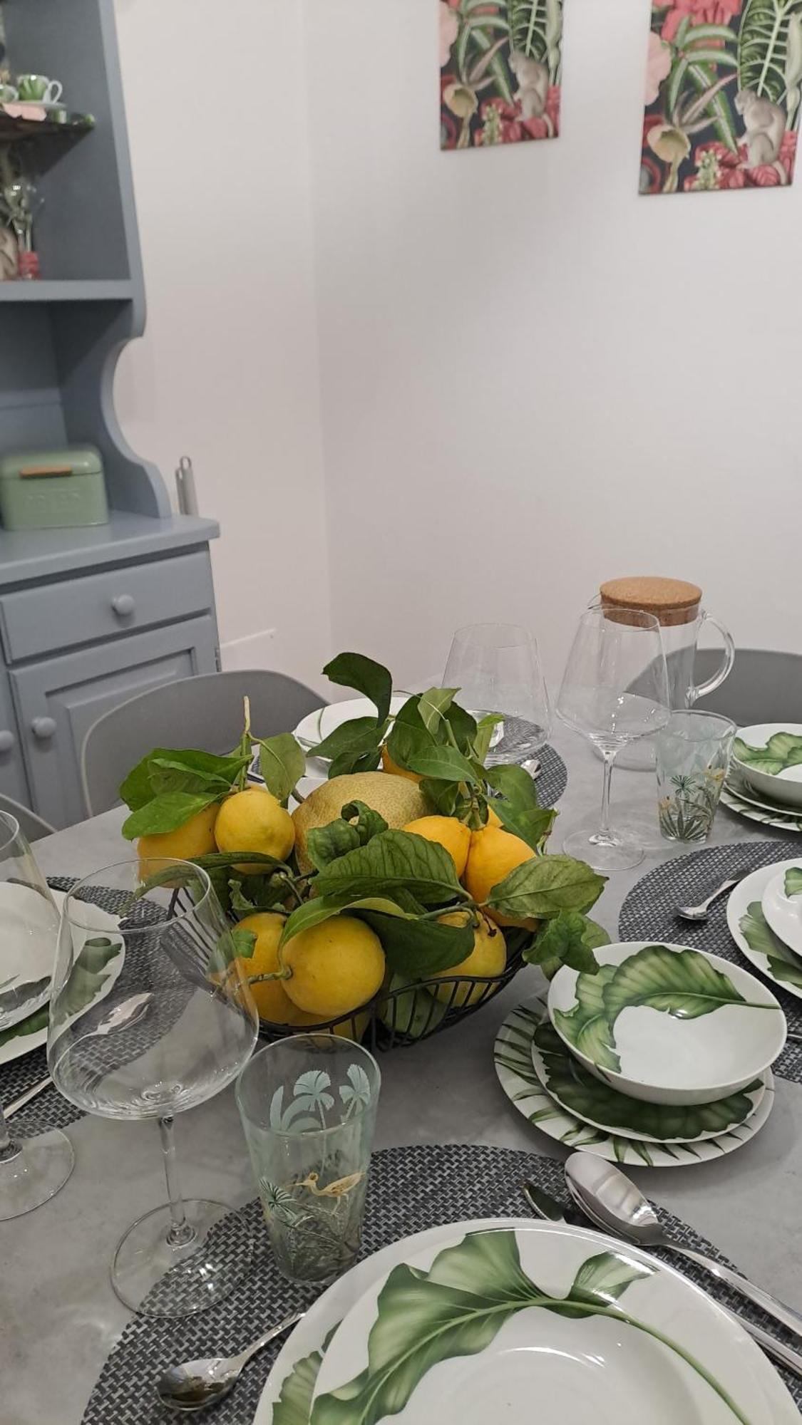Oma Margareta Apartment Limone sul Garda Esterno foto