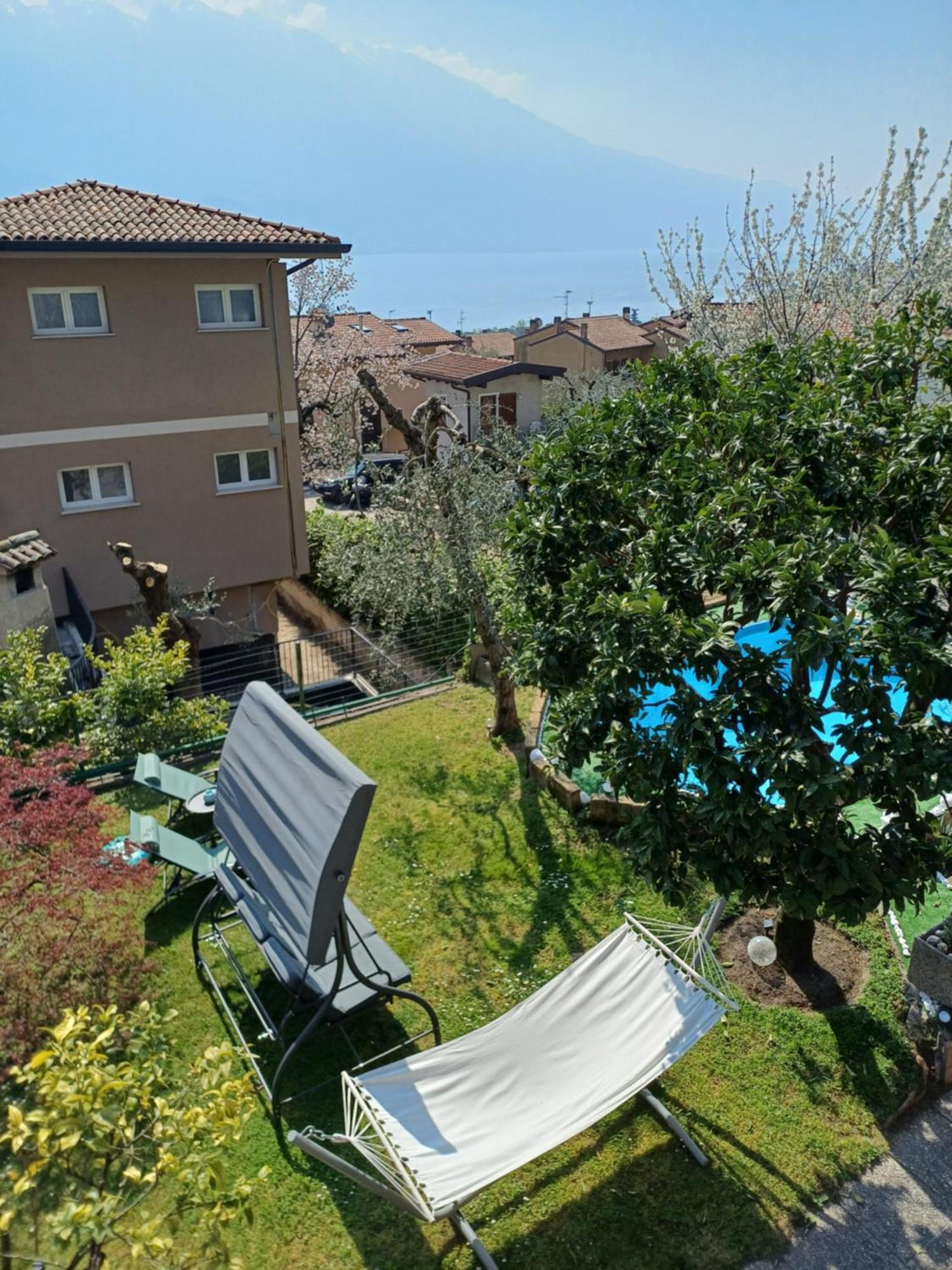 Oma Margareta Apartment Limone sul Garda Esterno foto