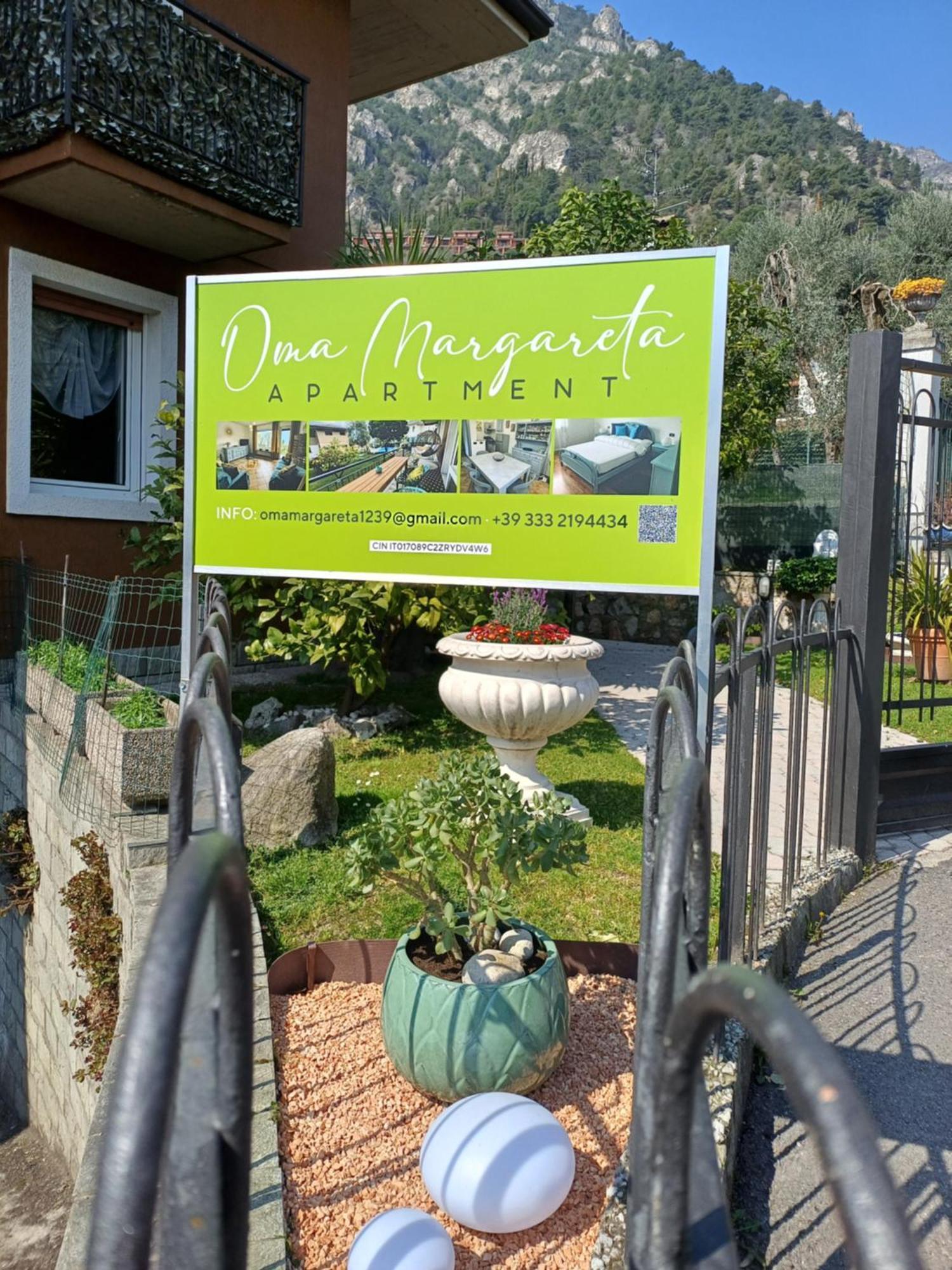 Oma Margareta Apartment Limone sul Garda Esterno foto