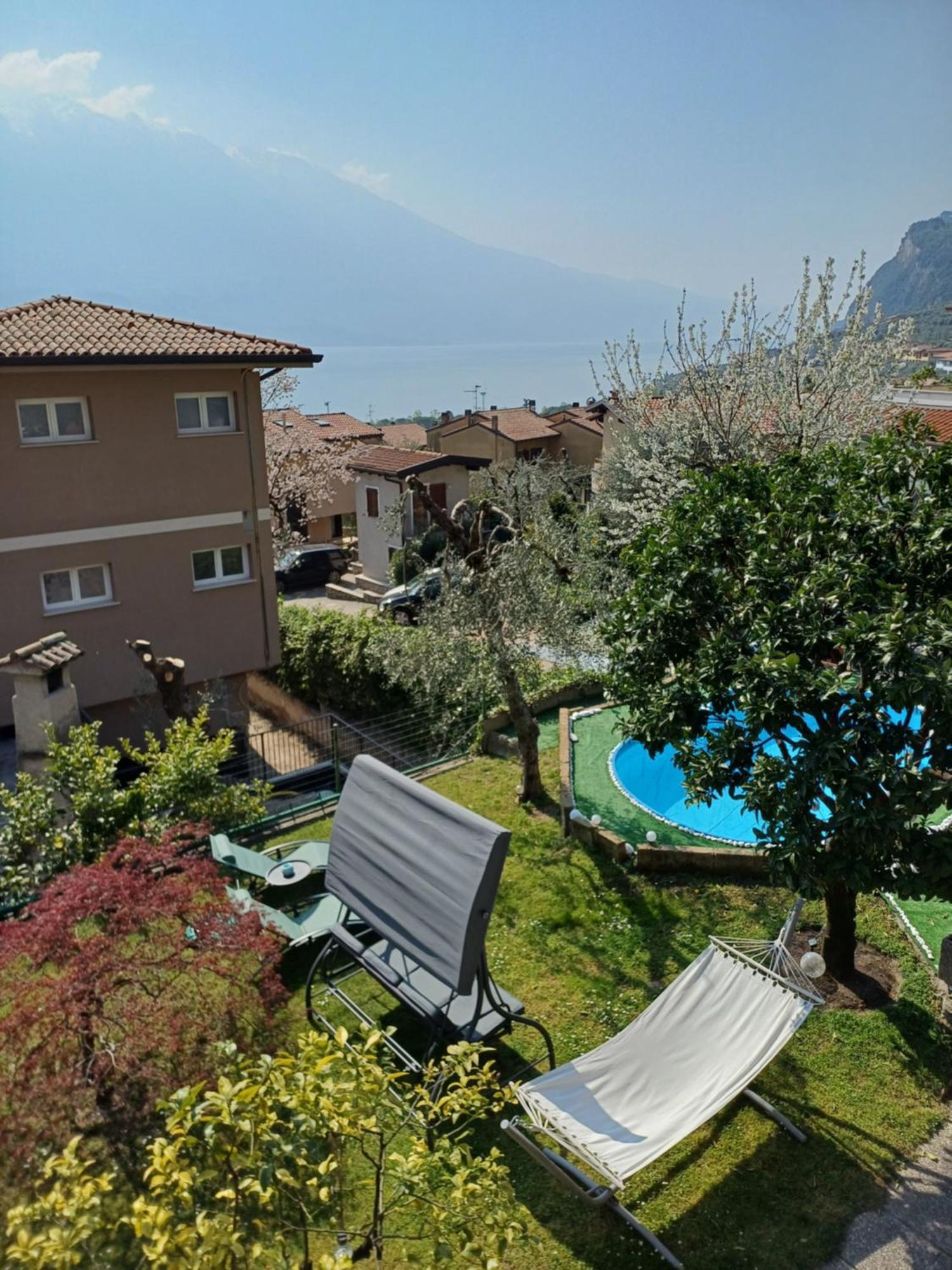 Oma Margareta Apartment Limone sul Garda Esterno foto
