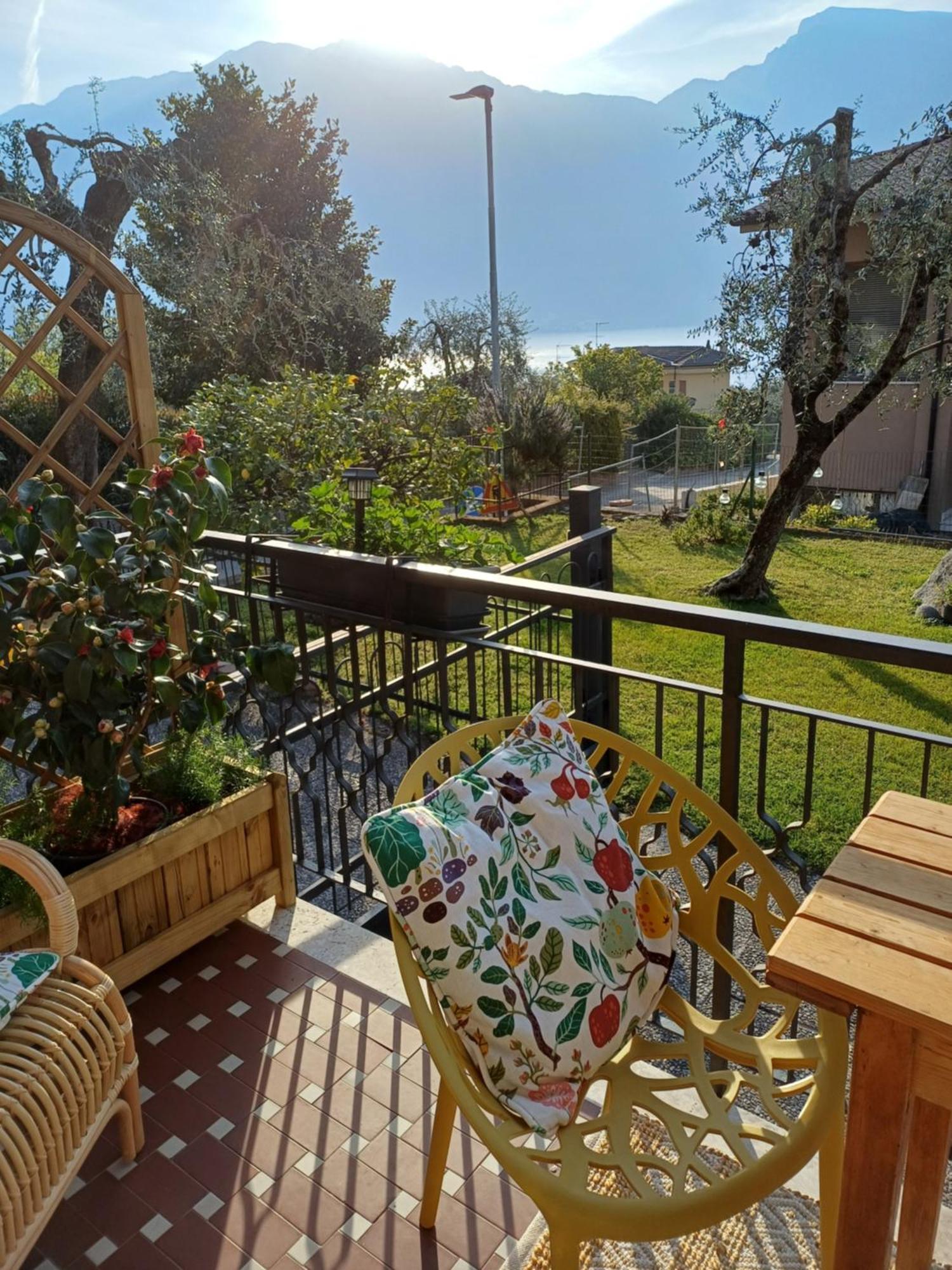 Oma Margareta Apartment Limone sul Garda Esterno foto